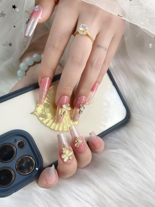 Hình ảnh học viên thực hành tại Nail Nguyễn Thoa