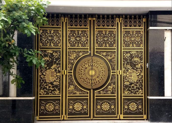 Tuyển tập mẫu cổng nhôm đúc đẳng cấp từ Hải Vân - Ảnh 2