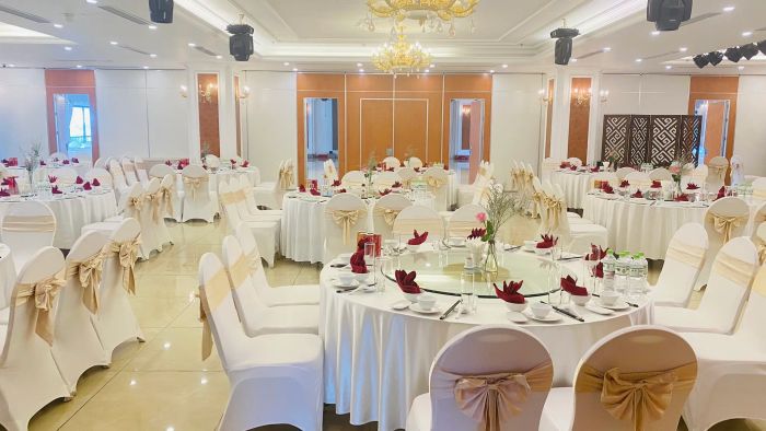 Không gian tiệc cưới sang trọng tại Westlake Hotel & Resort