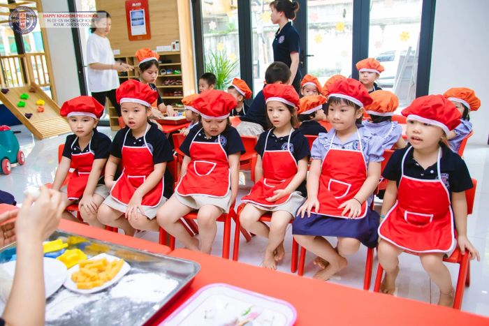 Hình ảnh tuyệt đẹp về không gian học tập đầy màu sắc tại Happy Kingdom - Nơi những thiên thần nhỏ thỏa sức khám phá