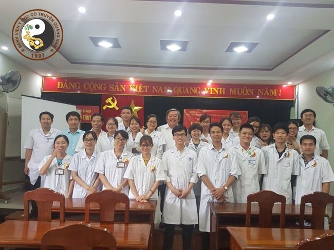 Hình ảnh 1 - Không gian xanh mát tại Bệnh viện Y Học Cổ Truyền