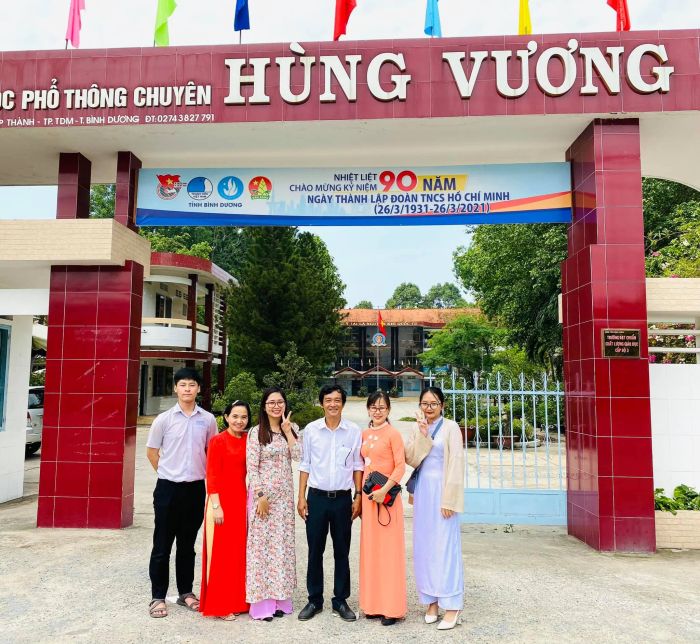 Ảnh 2: Trường THPT Chuyên Hùng Vương - Bình Dương - Hình ảnh đầy ấn tượng của ngôi trường danh tiếng