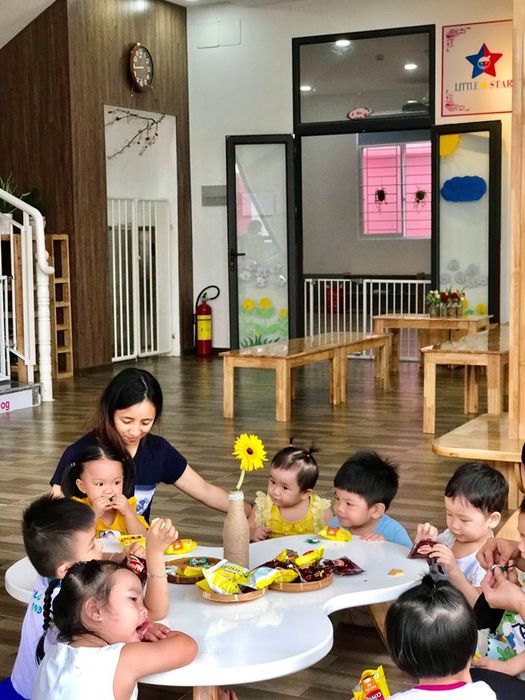 Không gian học tập tràn ngập ánh sáng tại Ngôi Sao Nhí