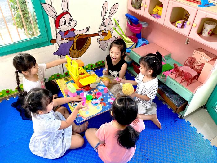 Khám phá thêm hình ảnh đẹp về Trường Mầm non Hoa Sen - Ngôi trường của những nụ cười trẻ thơ và tri thức đầu đời