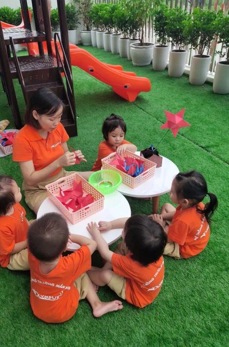 Khoảnh khắc vui học đáng yêu của các bé tại Trường mầm non Olympus