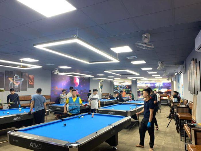 Hệ thống bàn đấu chuyên nghiệp tại Galaxy Billiards
