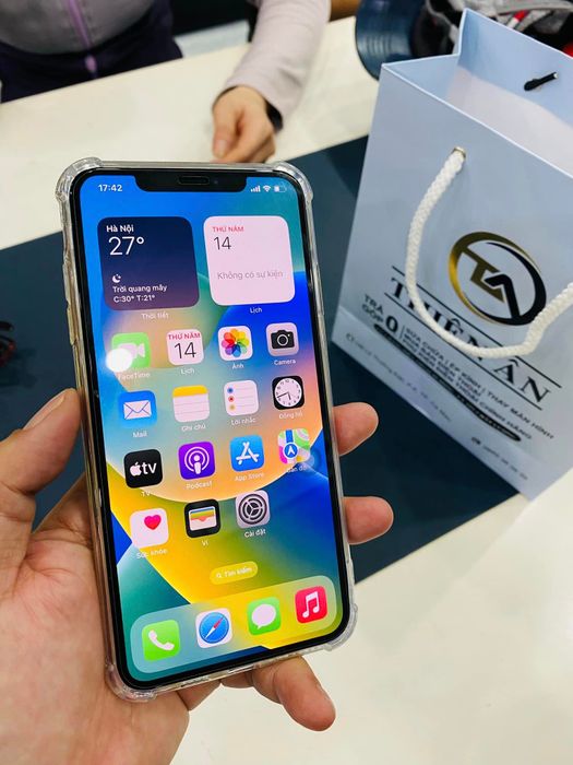 Không gian trưng bày hiện đại tại Thiên Ân Mobile