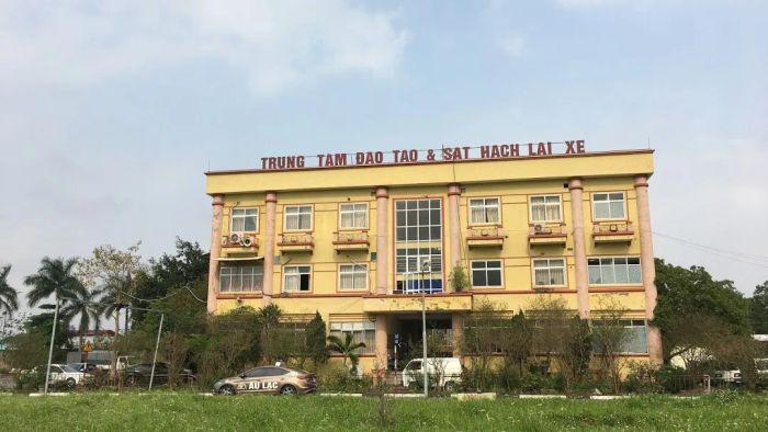 Hình ảnh thực tế tại Trung tâm Lái xe Âu Lạc