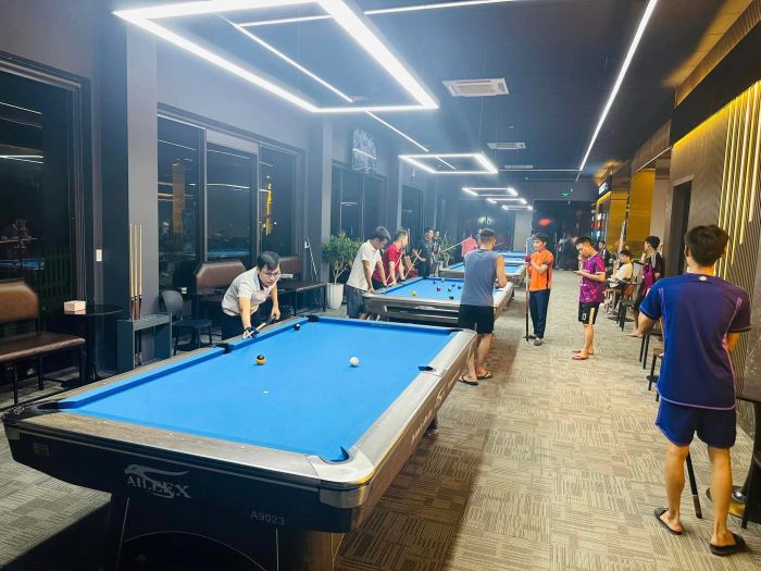 Không gian hiện đại tại KK CLUB Billiards
