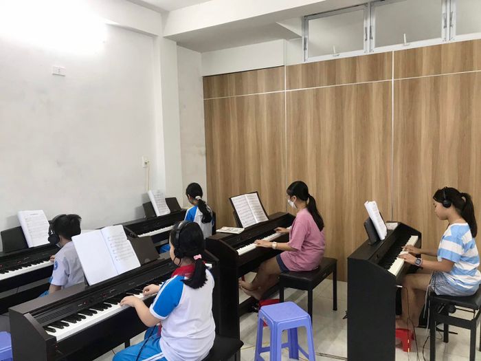Không gian đầy cảm hứng tại PHÚ PIANO