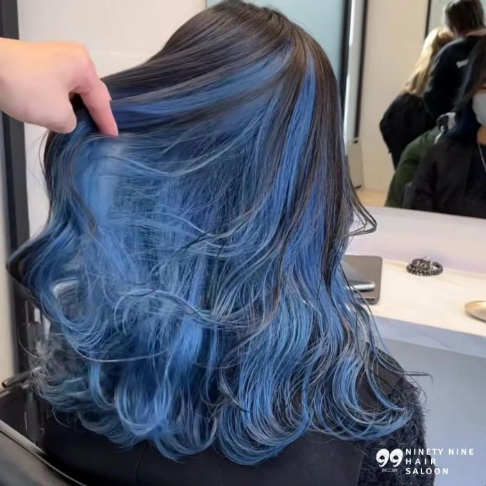 Hình ảnh thực tế về phong cách làm việc chuyên nghiệp tại hair saloon 99 (Nguồn: hair saloon 99)