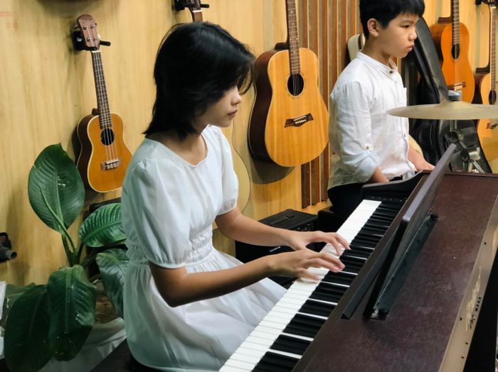Không gian học tập đầy cảm hứng tại Guitar Phạm & G-Piano