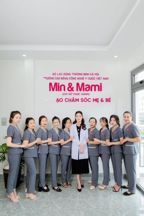 Hình ảnh dịch vụ chăm sóc mẹ và bé tại Min&Mami Spa Đà Lạt