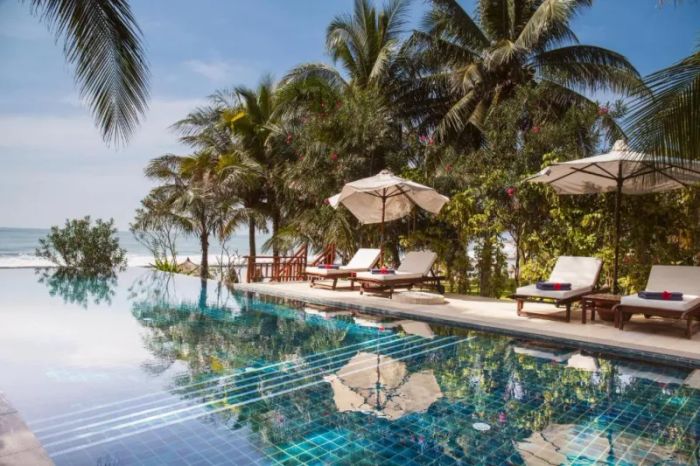 Bungalow mái tranh đậm chất Việt tại Victoria Resort