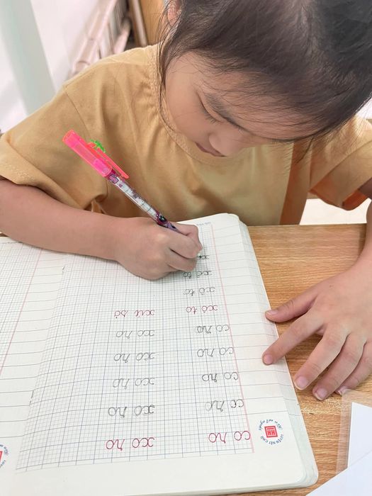 Hình ảnh 2 - Trung tâm luyện chữ đẹp Nguyệt Bùi