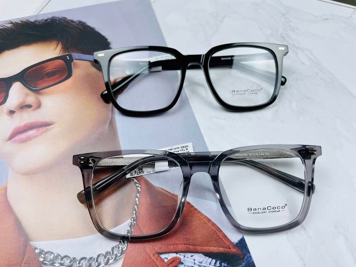 Không gian khám mắt hiện đại tại Mắt kính EYE CARE