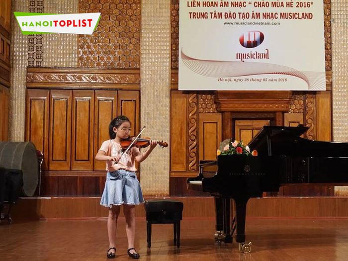 musicland-hanoi-lop-hoc-violin-o-ha-noi-co-hoc-phi-phai-chang-Mytour