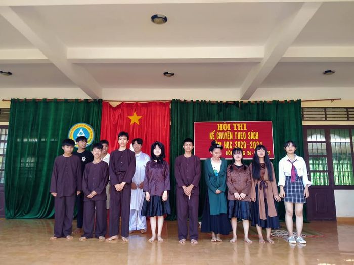 Trường THCS Hòa Trung hình ảnh 2