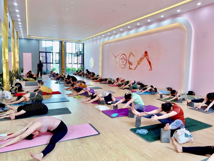 Không gian thư giãn lý tưởng tại Shanti Yoga