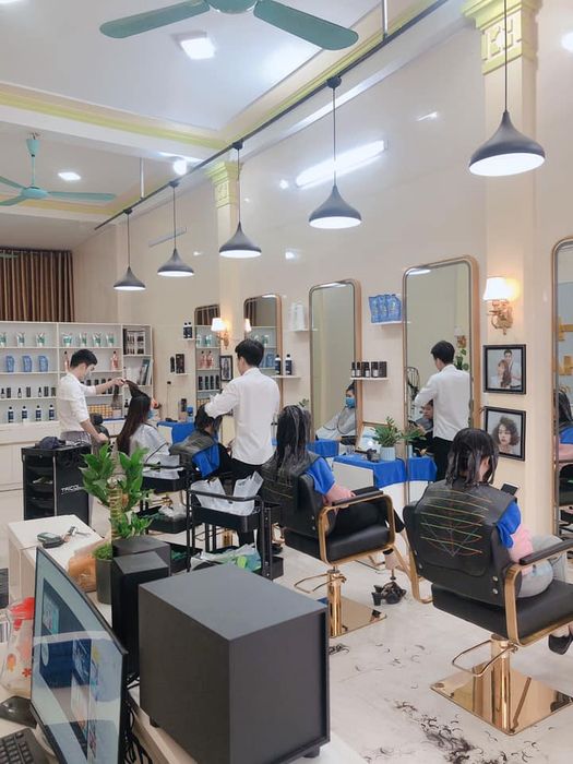 Hair Salon Sơn Hair - Khoảnh khắc tỏa sáng cùng nghệ thuật tóc