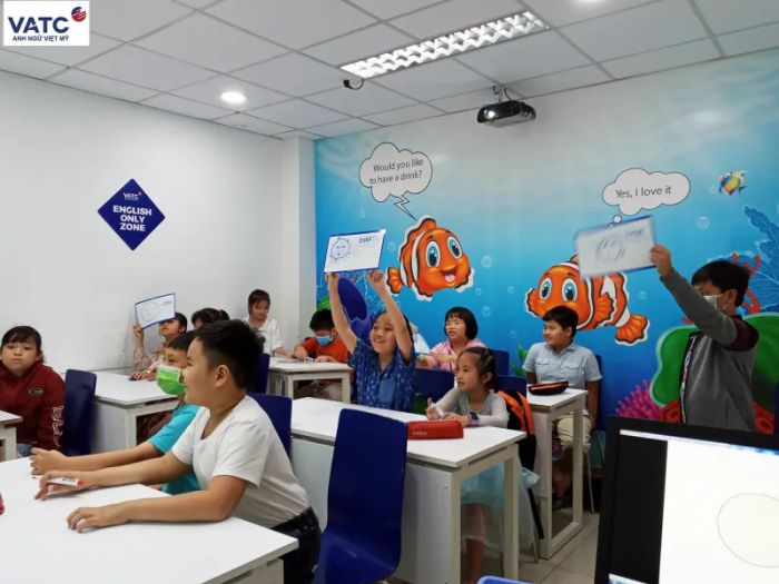 Trung tâm Ngoại ngữ - Anh ngữ Việt Mỹ VATC - Hình ảnh 1: Không gian học tập sáng tạo với trang thiết bị hiện đại, tối ưu hóa trải nghiệm học tập