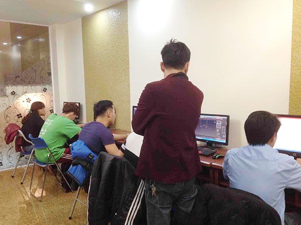 Hình ảnh lớp học tại Trung tâm tin học VLC