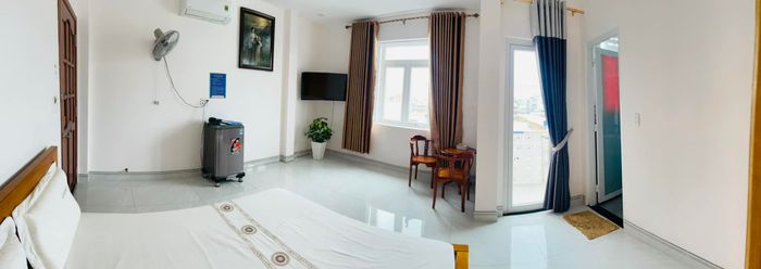 Hình ảnh ấn tượng về Khách Sạn Hoa Hồng