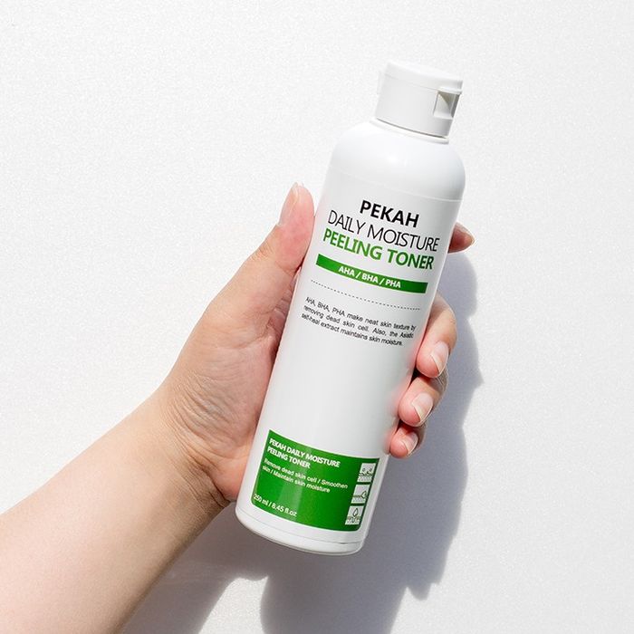 Hình ảnh thực tế Pekah Daily Moisture Peeling Toner