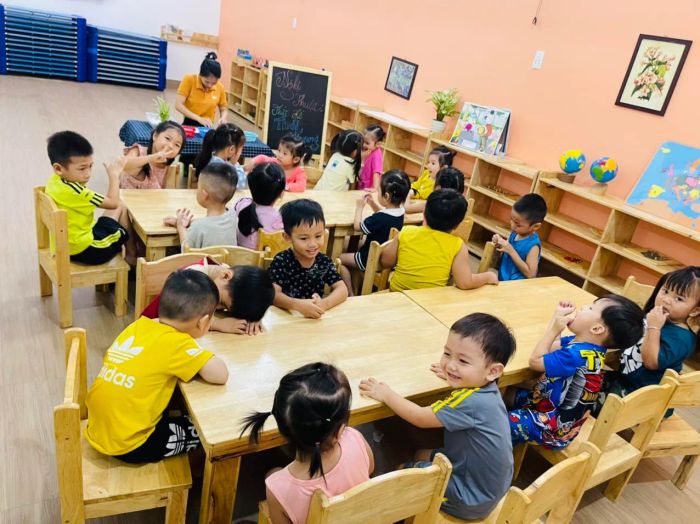 Hình ảnh lớp học Montessori tại Trường Mầm non Happy 38