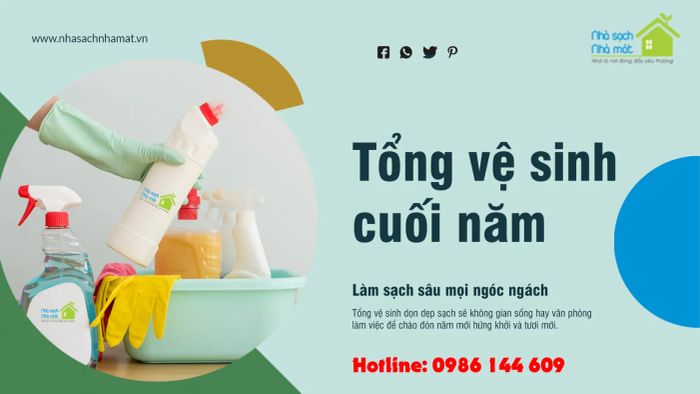 Hình ảnh đội ngũ nhân viên Nhà Sạch Nhà Mát làm việc