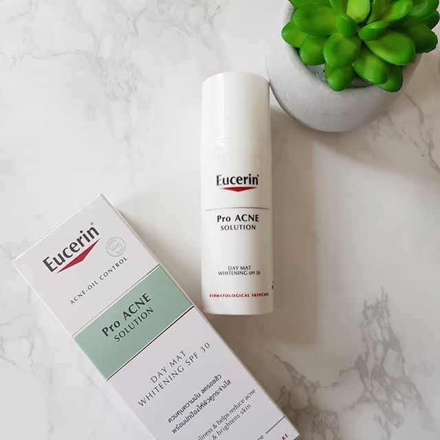 Eucerin Pro Acne Day Mat Whitening SPF30 giúp tối ưu hóa quy trình chăm sóc da