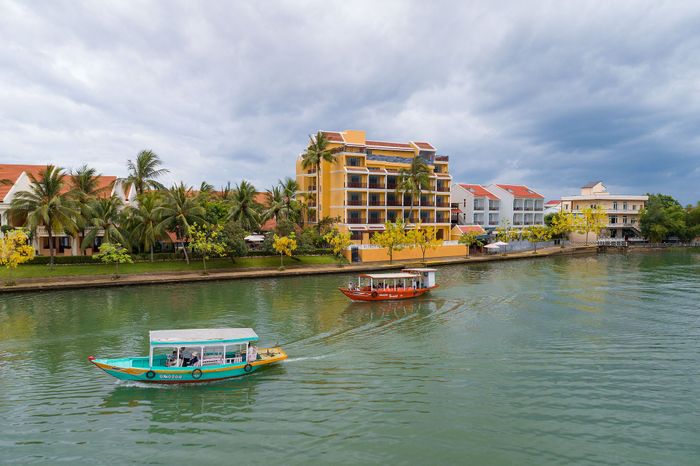 Khoảnh khắc tuyệt đẹp tại Little Riverside Hoi An - Ảnh 1