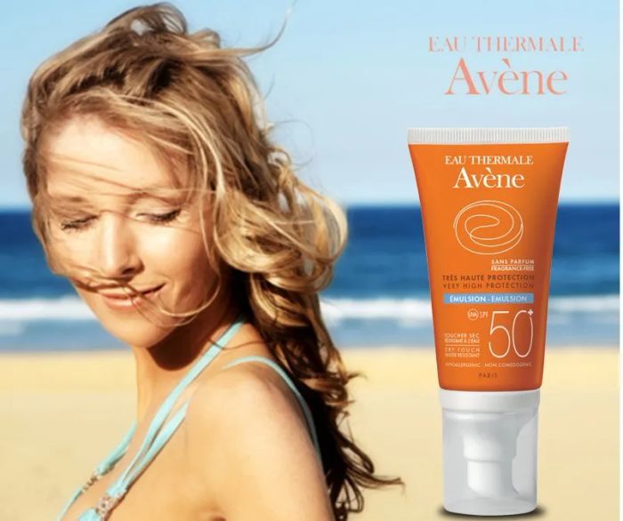 Kem chống nắng Avene Protection Emulsion 50+ - tinh hoa dưỡng da đến từ nước Pháp. Sản phẩm sở hữu kết cấu kem mỏng nhẹ, trong suốt, không gây nhờn rít hay để lại vệt trắng, thẩm thấu nhanh vào da ảnh 2