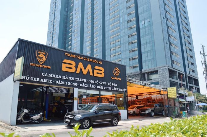 Không gian làm việc đạt chuẩn Nhật Bản tại BMB Car Care Center