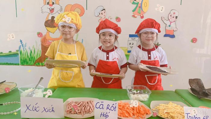 Thư viện hình ảnh Trường Mầm non Mickey Preschool: Ghi lại những khoảnh khắc học tập, vui chơi đầy màu sắc của các bé