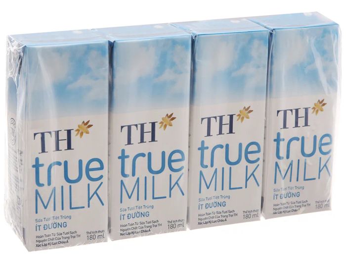 Hình ảnh Sữa TH ít đường - Vẻ đẹp thuần khiết trong từng giọt sữa