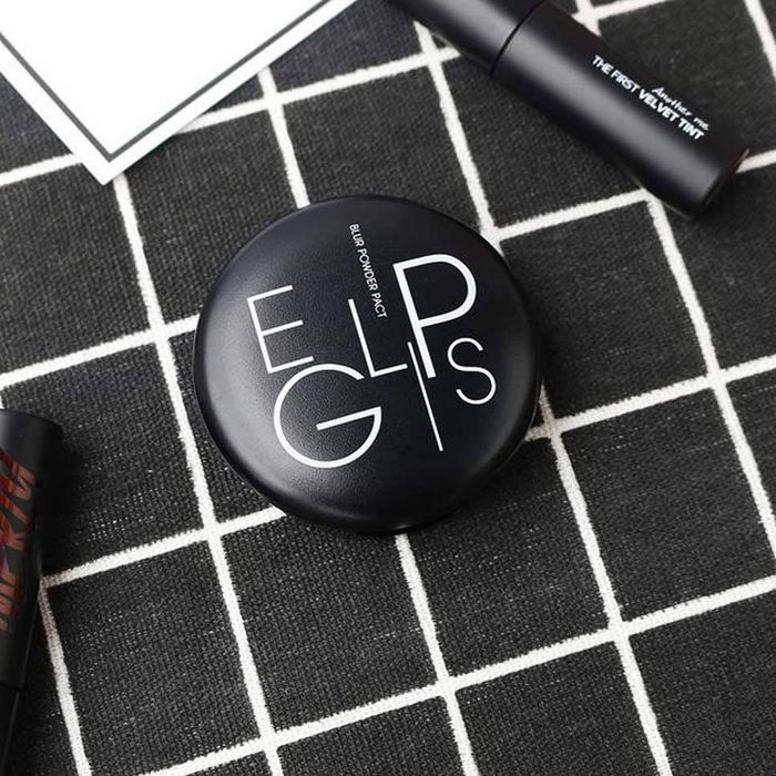 Hình ảnh thực tế Phấn Phủ Eglips Blur Powder Pact
