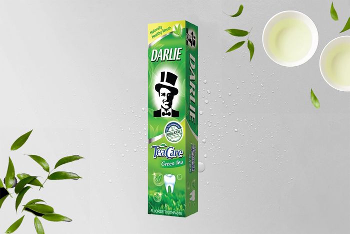 Hình ảnh chân thực kem đánh răng Darlie TeaCare trà xanh