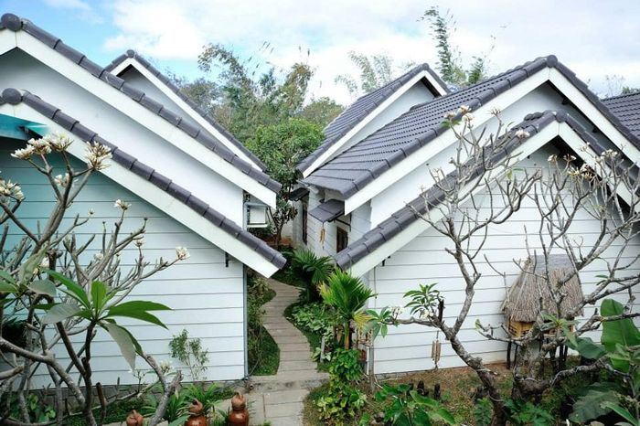 Không gian xanh mát tại Konklor Hotel