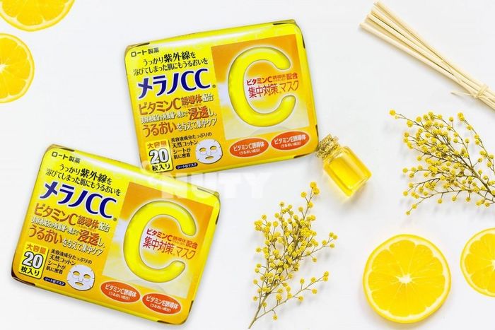 Hình ảnh mặt nạ dưỡng trắng Melano CC Whitening Mask