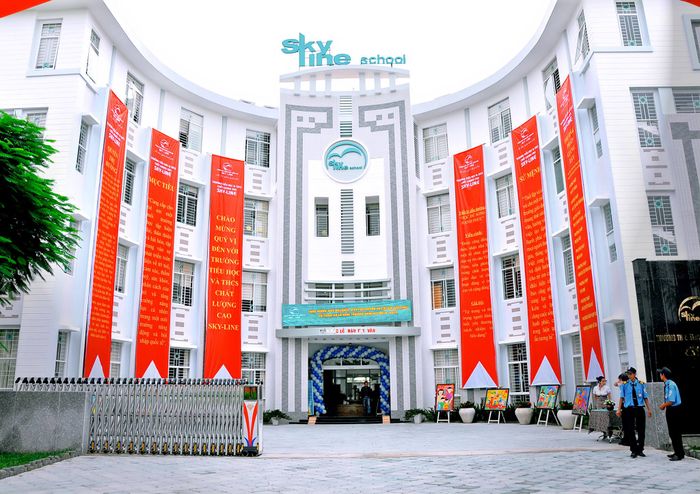 Hình ảnh hoạt động học tập và ngoại khóa sôi nổi tại Sky-Line School