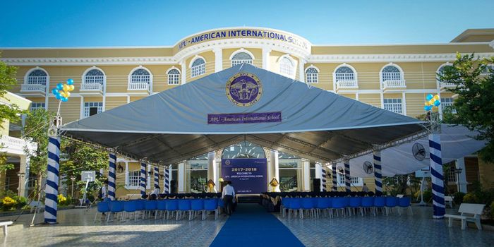 Hình ảnh ấn tượng về khuôn viên hiện đại của APU American International School