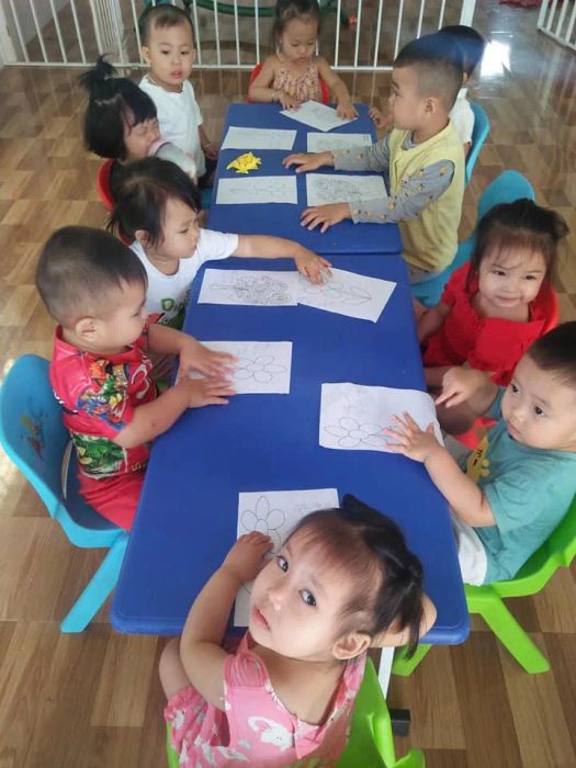 Hình ảnh không gian học tập tại Nhóm Trẻ Tí Hon