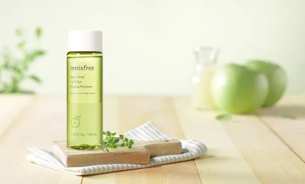 Nước Tẩy Trang Mắt và Môi Innisfree Apple Seed Lip & Eyes Remover ảnh 2