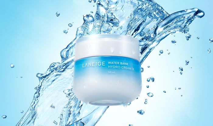 Hình ảnh Laneige Water Bank Hydro Cream Ex - Tuýp kem sang trọng với thiết kế màu xanh ngọc