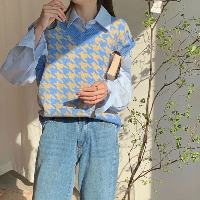 Hugyou.vn ảnh 2 - Góc nhìn nghệ thuật về những thiết kế len độc đáo, kết hợp hoàn hảo giữa nét truyền thống và phong cách hiện đại.