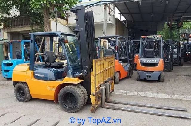 Dịch vụ cho thuê xe nâng hàng tại TPHCM