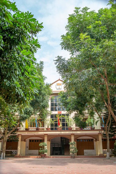 Thư viện hình ảnh đẹp về THPT Nguyễn Huệ