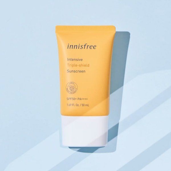 Kem Chống Nắng Innisfree Intensive Triple Shield SPF50+ PA+++ - Bảo vệ da mặt toàn diện khỏi tia UV, hình ảnh minh họa số 2