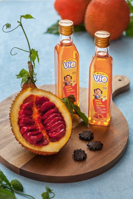 Hình ảnh sản phẩm Dầu gấc Vio Tường An cao cấp